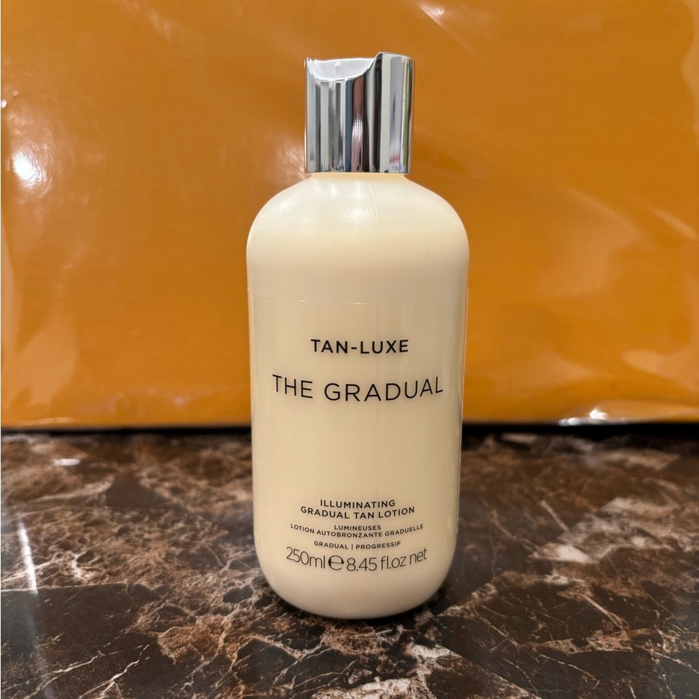 Tan-Luxe The Gradual Illuminating Tan Lotion - Cream